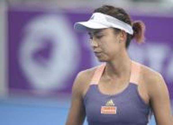 महिला टेनिस : सीटीए टूर से बाहर हुईं टॉप सीड वांग कियांग महिला टेनिस : सीटीए टूर से बाहर हुईं टॉप सीड वांग कियांग